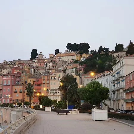 Panoramica Lejlighed Menton